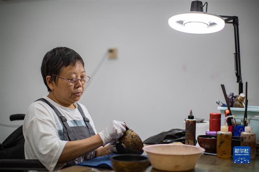 百家如何看庄闲